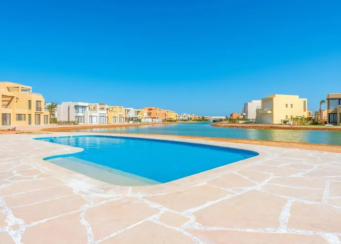 In Tawila Elgouna The Butterfly